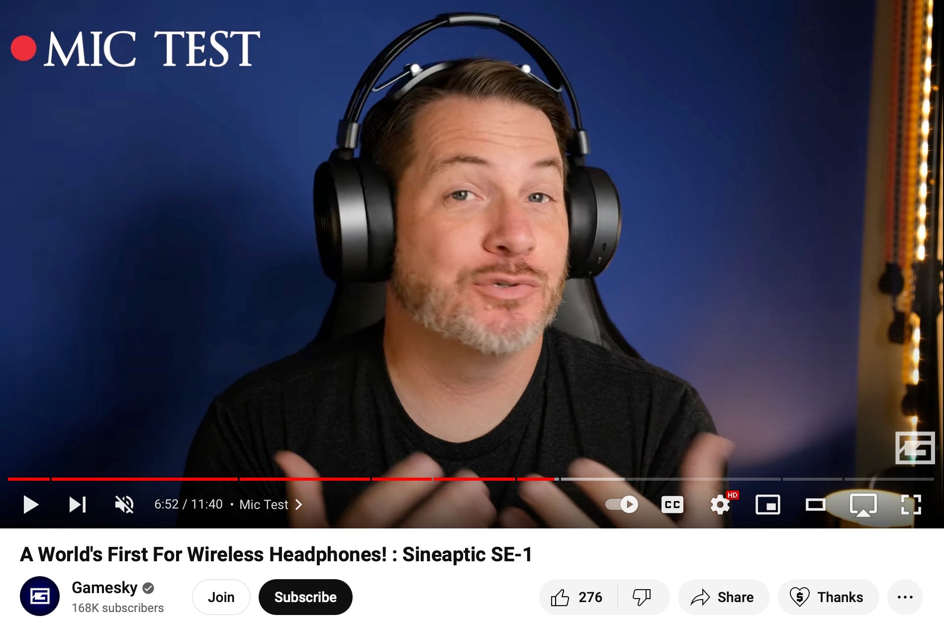 World's first wireless online headphones